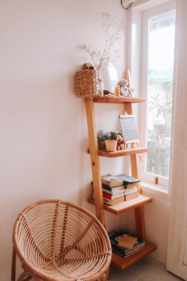 Tropical Paradiso Homestay Banyuwangi  Luaran gambar